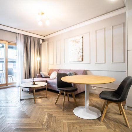 Vipwarsawapartments Sapphire Mennica Residence Ngoại thất bức ảnh